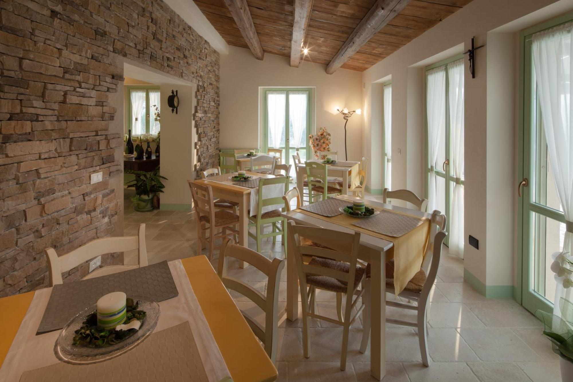 Le Maracla Country House เยซี ภายนอก รูปภาพ