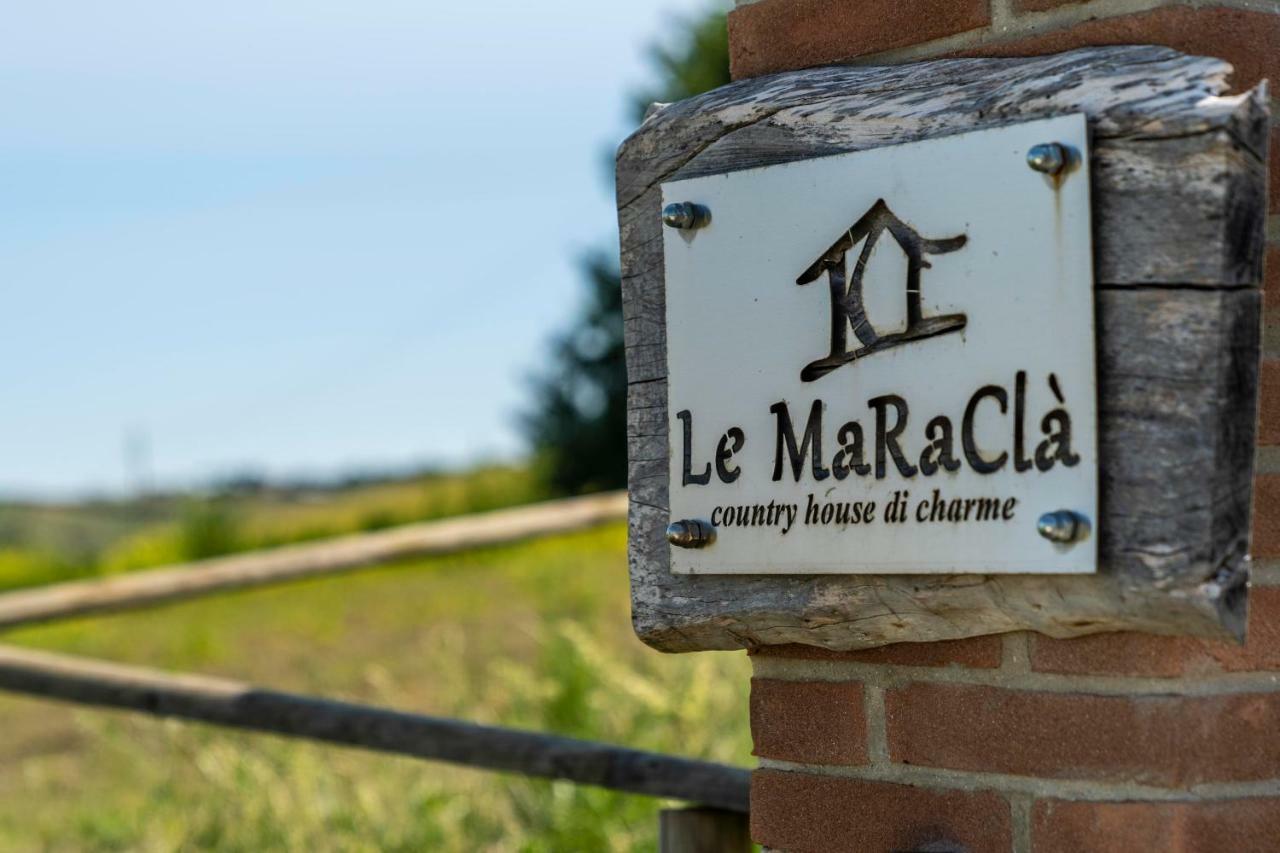 Le Maracla Country House เยซี ภายนอก รูปภาพ