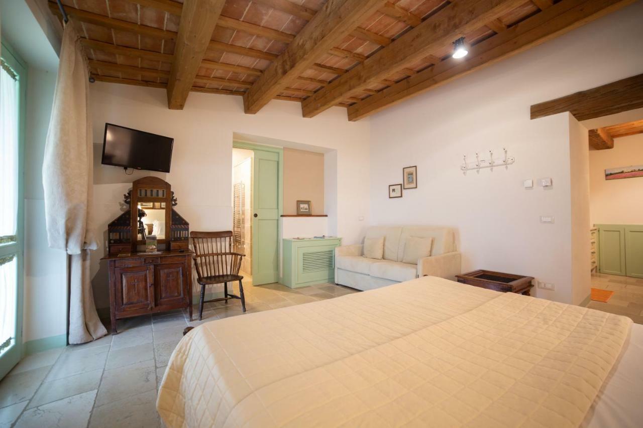 Le Maracla Country House เยซี ภายนอก รูปภาพ